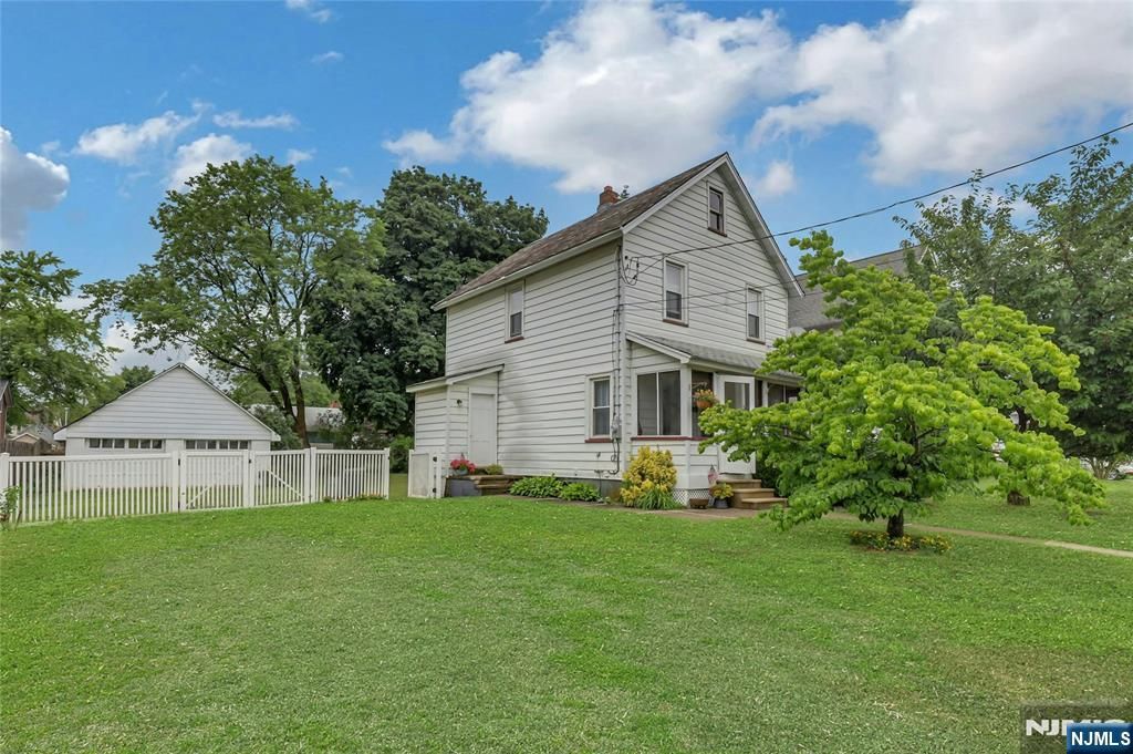36 Furnace Avenue, Wanaque, NJ 07465