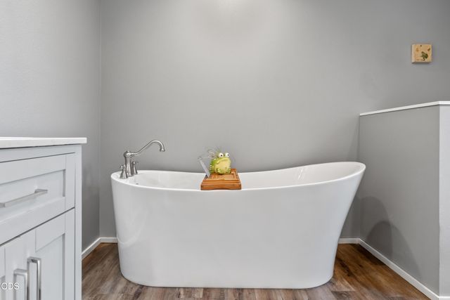733 NW Saginaw Avenue, Bend, OR 97703