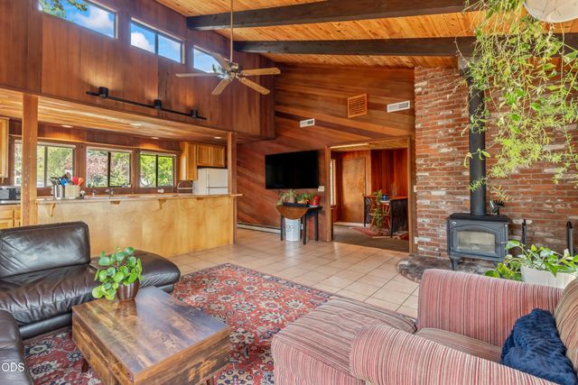 733 NW Saginaw Avenue, Bend, OR 97703