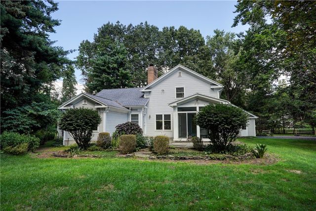 36 Green Valley Road, Perinton, NY 14534