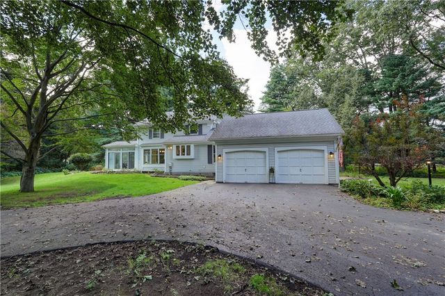 36 Green Valley Road, Perinton, NY 14534