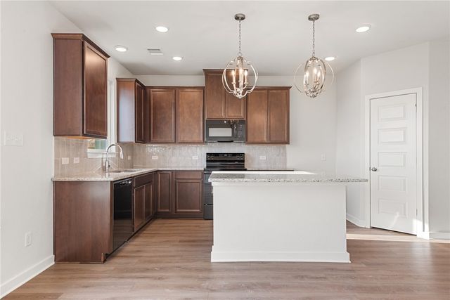 2409 Rooke Road, Bryan, TX 77807