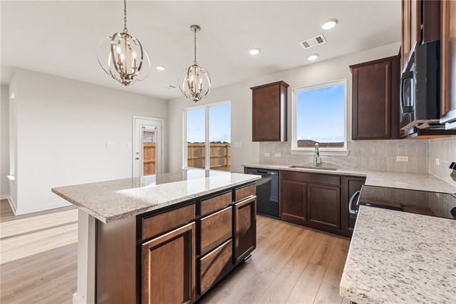 2409 Rooke Road, Bryan, TX 77807