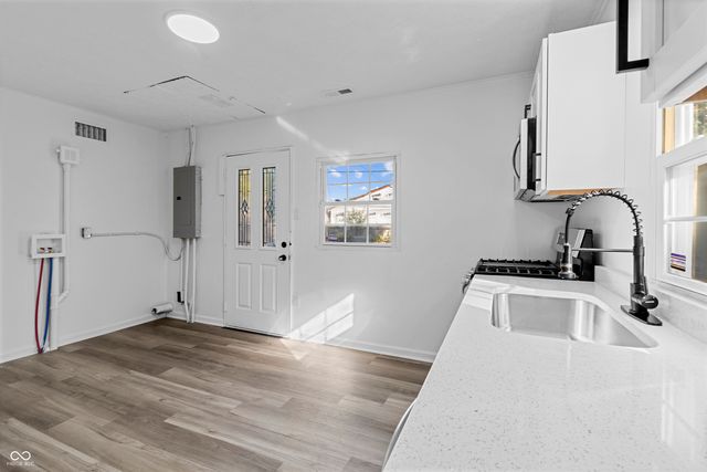 2233 Saint Paul Street, Indianapolis, IN 46203