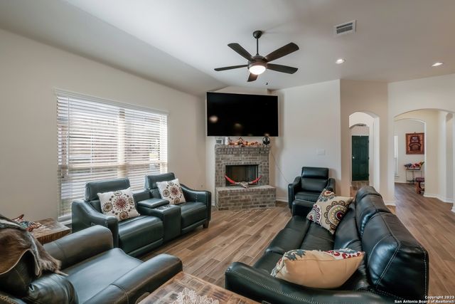 11406 BRICEWAY NITE, Helotes, TX 78023