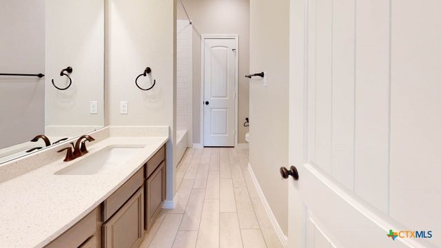 15103 Planeview Drive, Salado, TX 76571