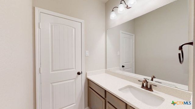 15103 Planeview Drive, Salado, TX 76571