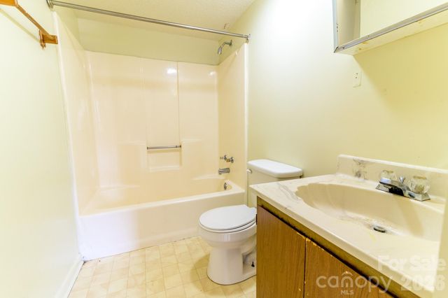 229 E King Street 55, Boone, NC 28607
