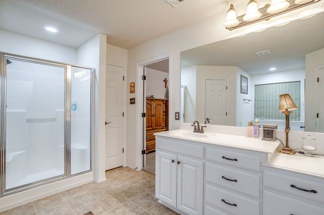 725 Snapper Drive, Burleson, TX 76028