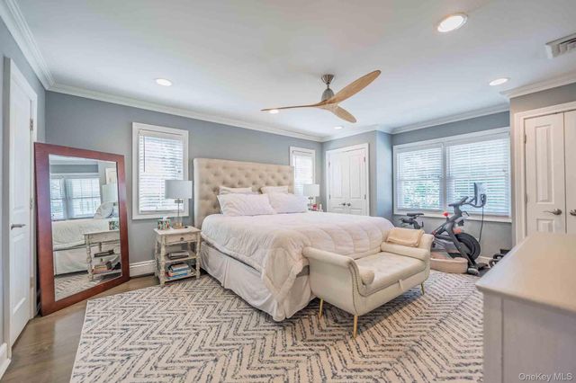 2 Ike Place, Woodmere, NY 11598