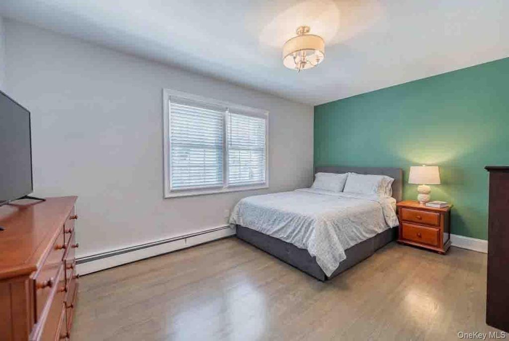 2 Ike Place, Woodmere, NY 11598 — photo 3