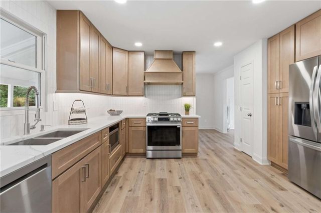 102 Eagle Ridge Drive, Canton, GA 30114
