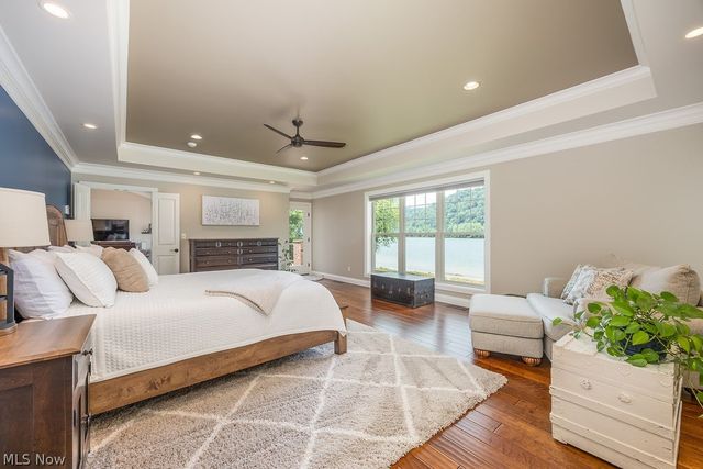 390 Powell Riverfront Road, St Marys, WV 26170