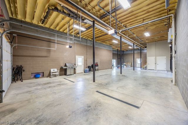 390 Powell Riverfront Road, St Marys, WV 26170