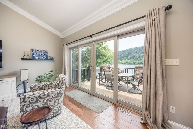 390 Powell Riverfront Road, St Marys, WV 26170