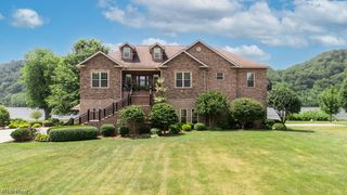 390 Powell Riverfront Road, St Marys, WV 26170