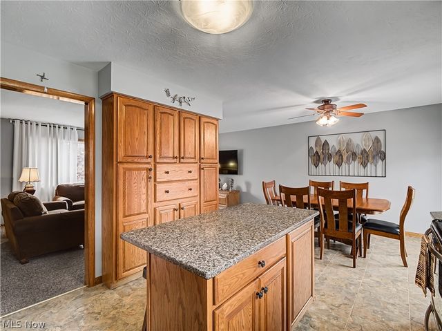 7706 E Linden Lane, Parma, OH 44130