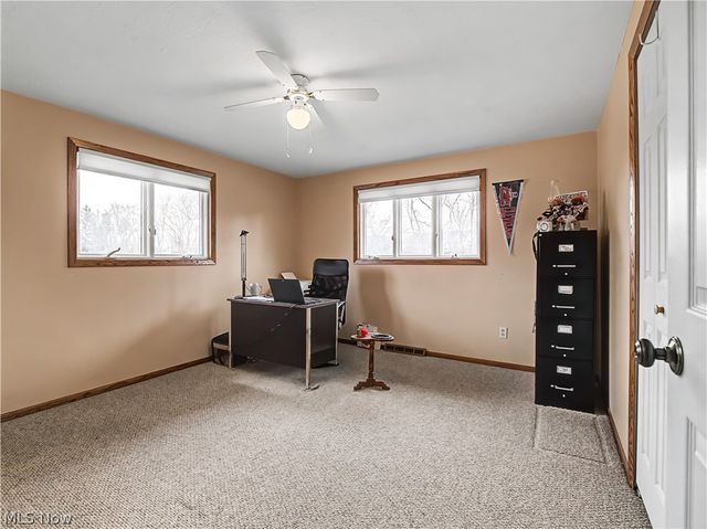 7706 E Linden Lane, Parma, OH 44130