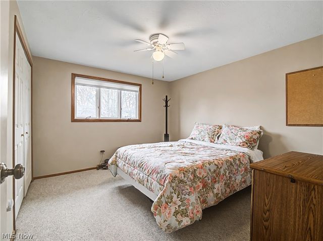 7706 E Linden Lane, Parma, OH 44130