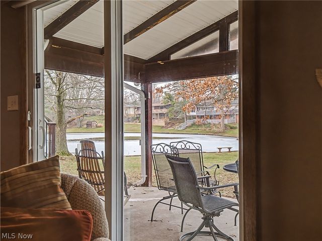 7706 E Linden Lane, Parma, OH 44130