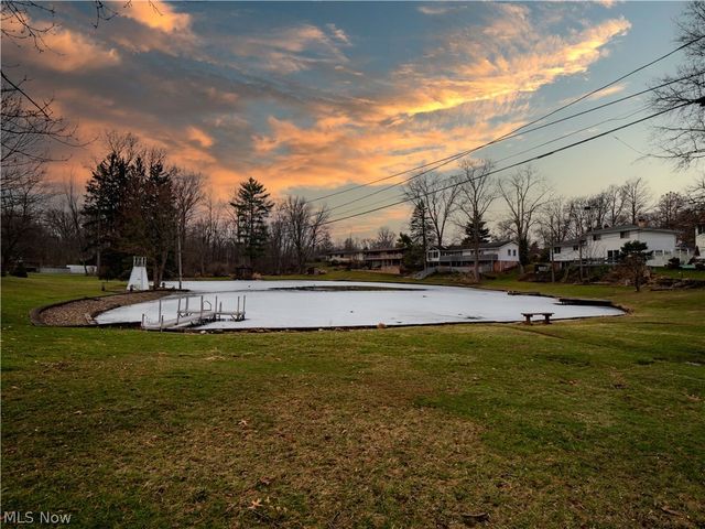 7706 E Linden Lane, Parma, OH 44130