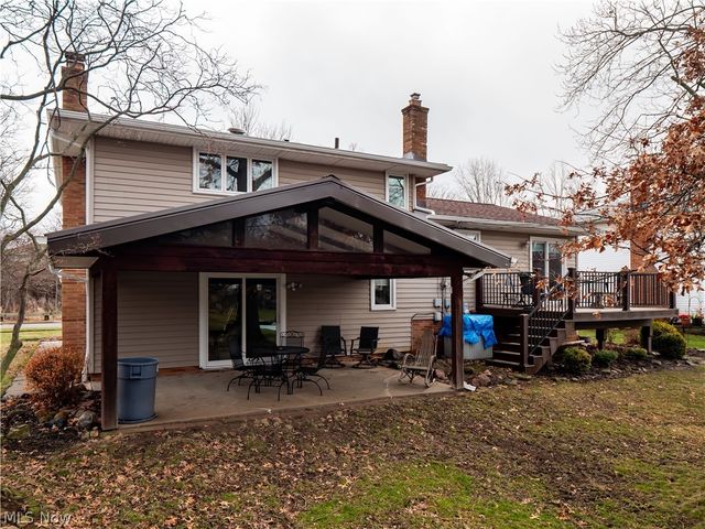 7706 E Linden Lane, Parma, OH 44130