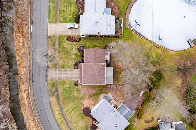 7706 E Linden Lane, Parma, OH 44130