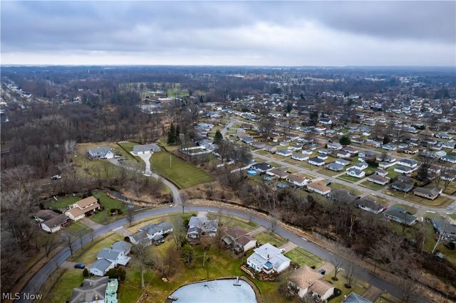 7706 E Linden Lane, Parma, OH 44130