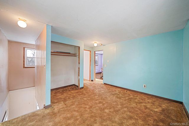 15 Beatrice Drive, Shirley, NY 11967