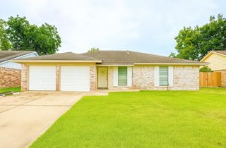 9811 Mango Street, Houston, TX 77075