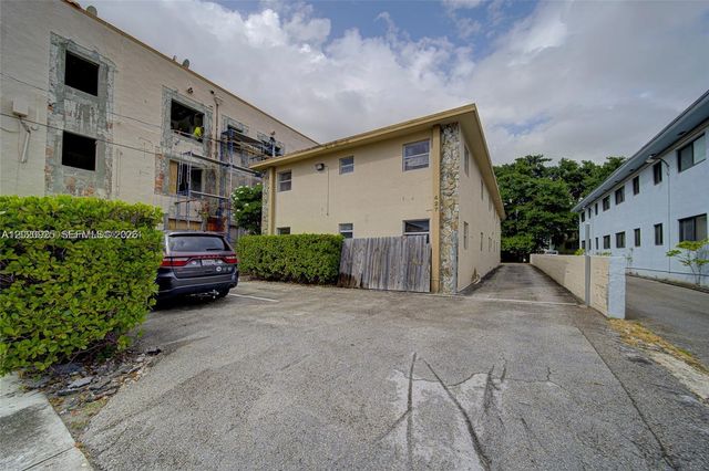 427 SW 6th St 5, Miami, FL 33130