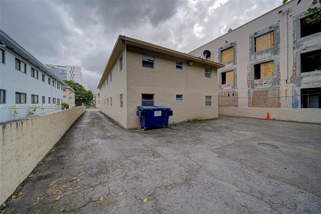 427 SW 6th St 5, Miami, FL 33130