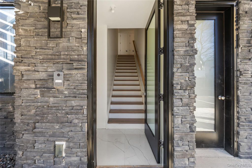80 Memorial Park Drive 312, Spring Valley, NY 10977 — photo 2