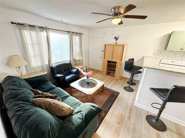 310 S CYPRESS Road 729, Pompano Beach, FL 33060