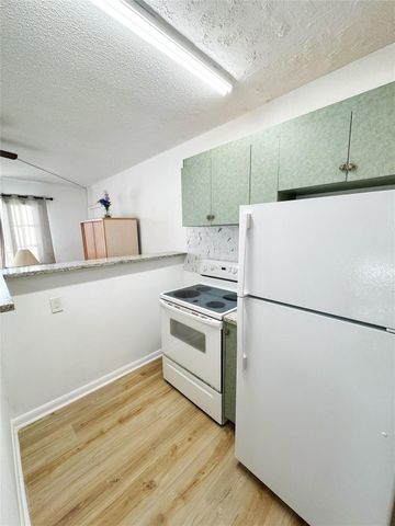 310 S CYPRESS Road 729, Pompano Beach, FL 33060