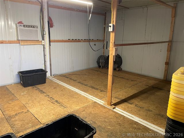 32350 S 559 Road, Cookson, OK 74427
