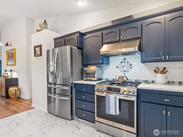 179 NW 12th Court, Oak Harbor, WA 98277