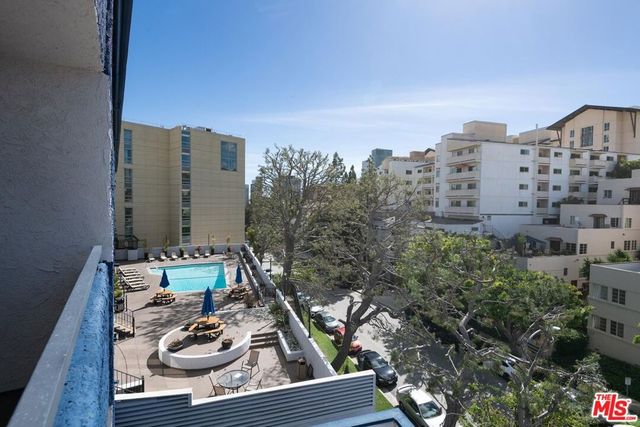 10982 Roebling Avenue 451, Los Angeles, CA 90024