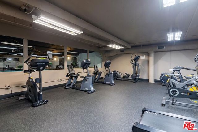 10982 Roebling Avenue 451, Los Angeles, CA 90024