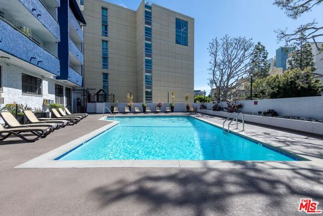 10982 Roebling Avenue 451, Los Angeles, CA 90024