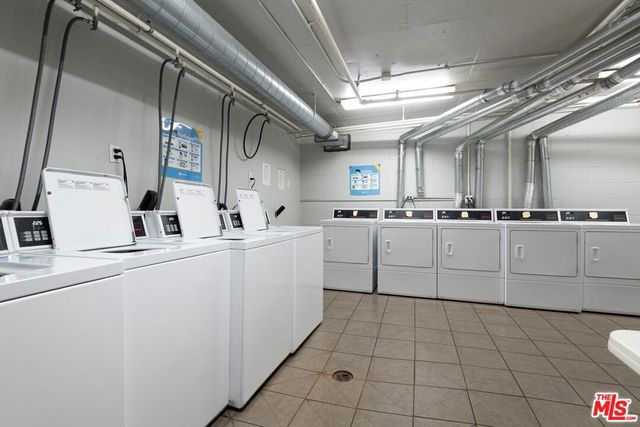 10982 Roebling Avenue 451, Los Angeles, CA 90024