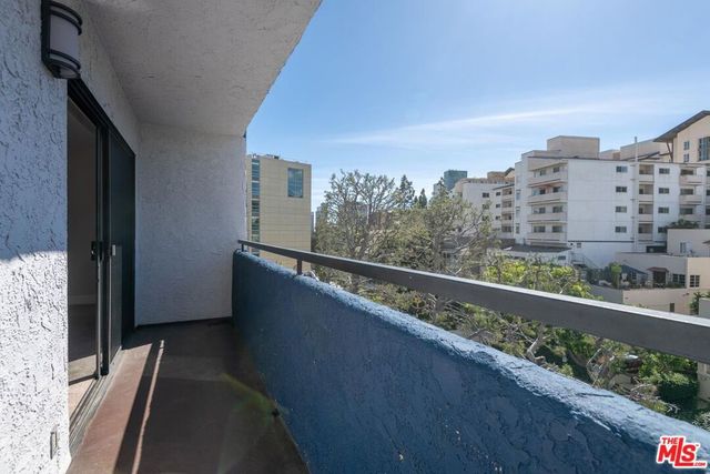 10982 Roebling Avenue 451, Los Angeles, CA 90024