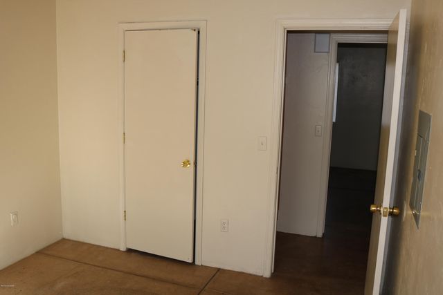 77 E Laguna St Apt 2, Tucson, AZ 85705