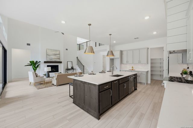 5728 Tug Point, New Braunfels, TX 78130