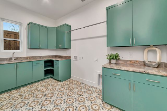 3667 Ingleside Drive, Dallas, TX 75229