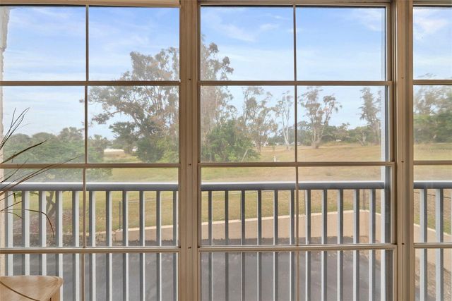 9510 HARBOR GREENS WAY 208, Seminole, FL 33776