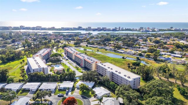 9510 HARBOR GREENS WAY 208, Seminole, FL 33776