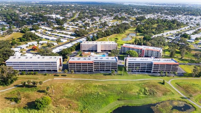 9510 HARBOR GREENS WAY 208, Seminole, FL 33776