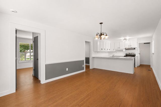 101 Lake Drive, Summerville, SC 29483