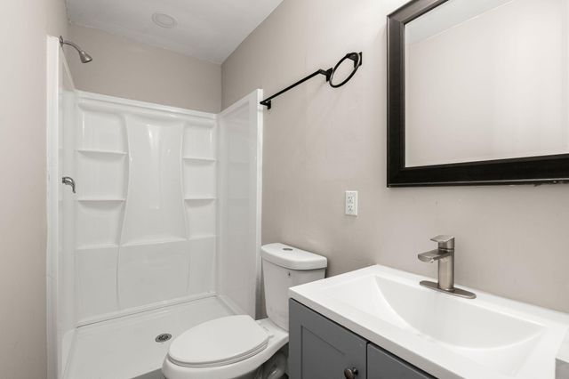 101 Lake Drive, Summerville, SC 29483